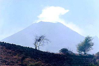 Popocatépetl from Xinacintla